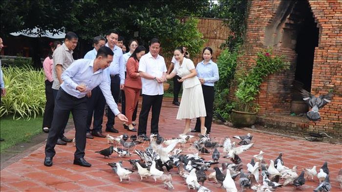 Huy động nguồn lực để xây dựng Cần Thơ trở thành trung tâm du lịch đặc sắc của vùng Đồng bằng sông Cửu Long.