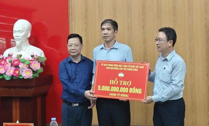 Ủy ban Trung ương MTTQ Việt Nam phân bổ 5 tỷ đồng hỗ trợ Lai Châu khắc phục hậu quả thiên tai (Ảnh: MTTQVN).
