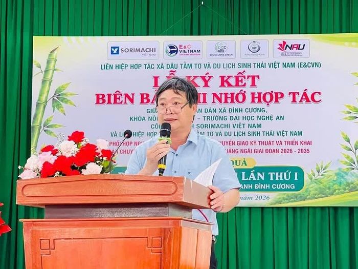 Ông Nguyễn Sĩ Hải - Phó Chủ tịch UBND xã Đình Cương phát biểu tại chương trình.