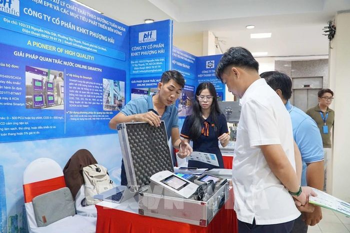 Kết nối các đơn vị nghiên cứu, doanh nghiệp và tổ chức có nhu cầu tìm kiếm, chuyển giao công nghệ. Ảnh: Thu Hoài - TTXVN
