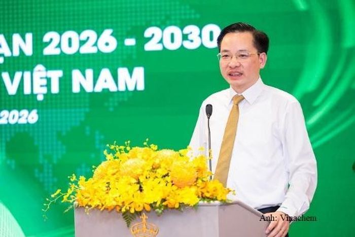 Tổng Giám đốc Vinachem Nguyễn Hữu Tú phát biểu tại Hội nghị. Ảnh: Vinachem