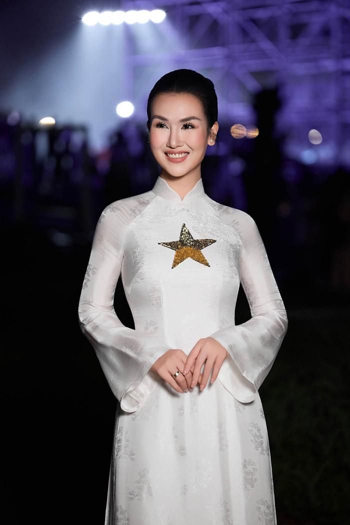 Võ Hạ Trâm viên mãn trong sự nghiệp và cuộc sống ở tuổi 36 (Ảnh: FBNV).