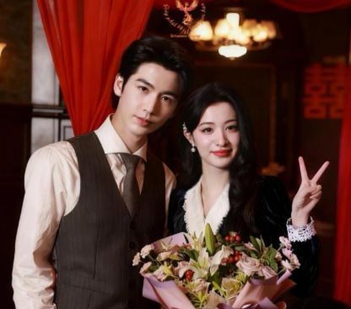 Visual của Trương Lăng Hách và Vương Sở Nhiên được khen ngợi dù phim gây nhiều ý kiến trái chiều. Ảnh: Weibo.