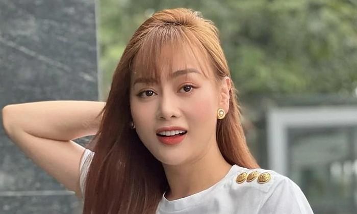 Diễn viên Phương Oanh quê ở Ninh Bình.