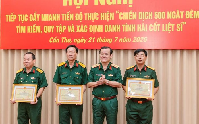Ban chỉ đạo 515 - Quân khu 9 tặng Bằng khen 3 tập thể có thành tích xuất sắc trong thực hiện "Chiến dịch 500 ngày đêm"