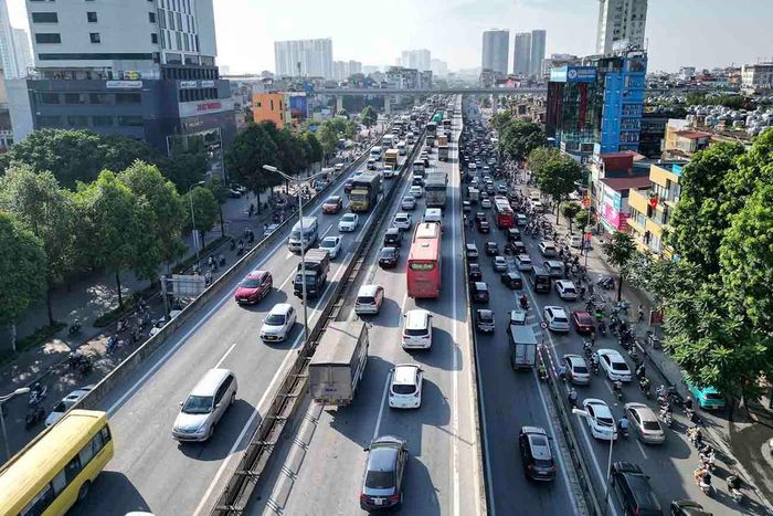 Hà Nội sẽ phát triển hệ thống bến xe khách liên tỉnh gắn với mạng lưới đường sắt đô thị, bến xe buýt và các bãi đỗ xe trung chuyển để hình thành các trung tâm trung chuyển hành khách đa phương thức theo quy hoạch