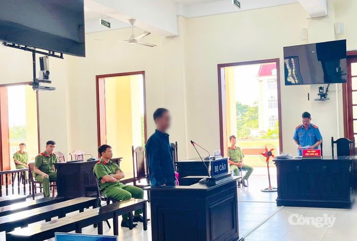 Bị cáo Phạm Văn Tâm.