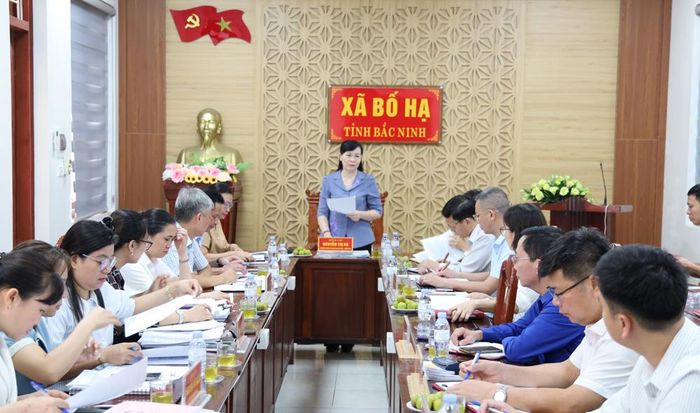 Chủ tịch Ủy ban MTTQ tỉnh Nguyễn Thị Hà phát biểu chỉ đạo buổi kiểm tra, giám sát.