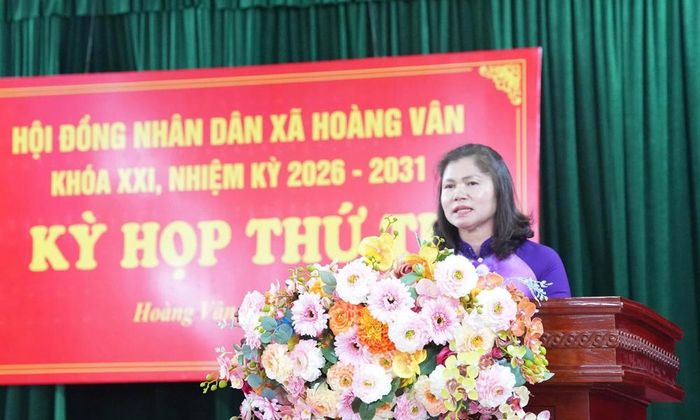 Đồng chí Lâm Thị Hương Thành phát biểu chỉ đạo tại kỳ họp.