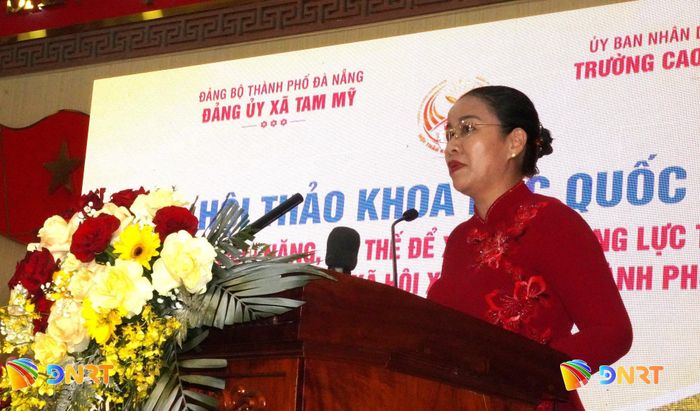 Phó Chủ tịch UBND thành phố Nguyễn Thị Anh Thi phát biểu khai mạc hội thảo. Ảnh: D.LỆ