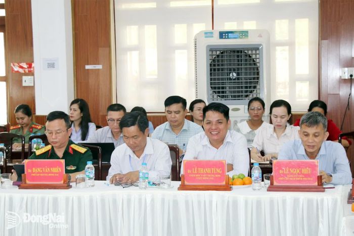 Các đại biểu tham dự hội thảo. Ảnh: Hải Quân