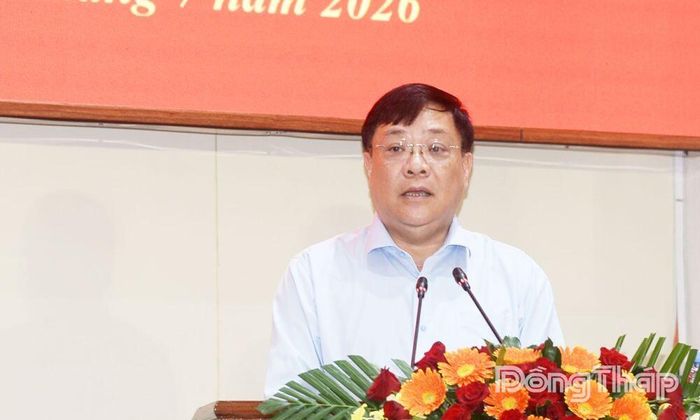 Đồng chí Phạm Thành Ngại, Phó Bí thư Tỉnh ủy, Chủ tịch UBND tỉnh phát biểu tại buổi lễ.
