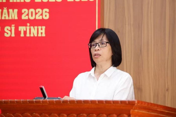Phó Chủ tịch UBND tỉnh Nguyễn Thị Thanh Lịch - Trưởng Ban Chỉ đạo tìm kiếm, quy tập và xác định danh tính HCLS tỉnh phát biểu kết luận hội nghị. Ảnh: H.P