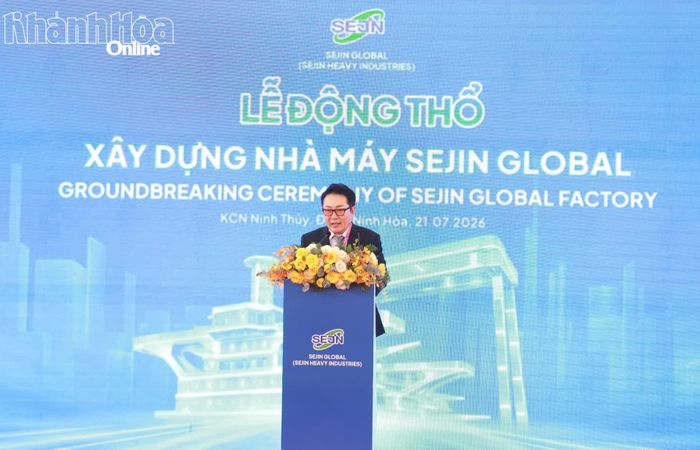 Lãnh đạo Tập đoàn Sejin phát biểu tại lễ động thổ.