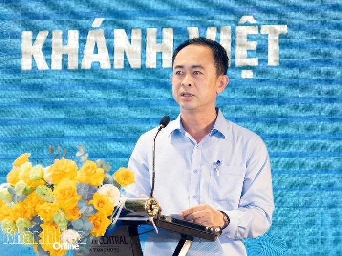 Ông Trần Minh Quang - Phó Bí thư phụ trách Đảng bộ, Thành viên Hội đồng thành viên, Tổng Giám đốc Tổng Công ty Khánh Việt phát biểu tại hội nghị.