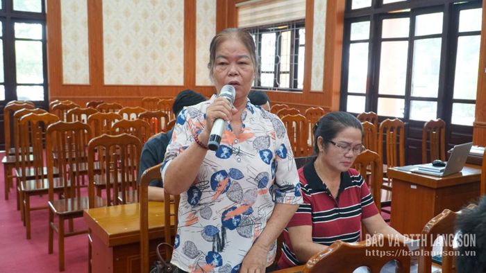 Đại diện các khối trên địa bàn nêu ý kiến tại hội nghị