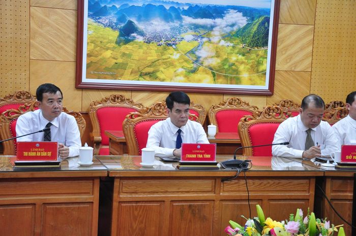 Lãnh đạo các sở, ngành dự lễ ký kết quy chế phối hợp