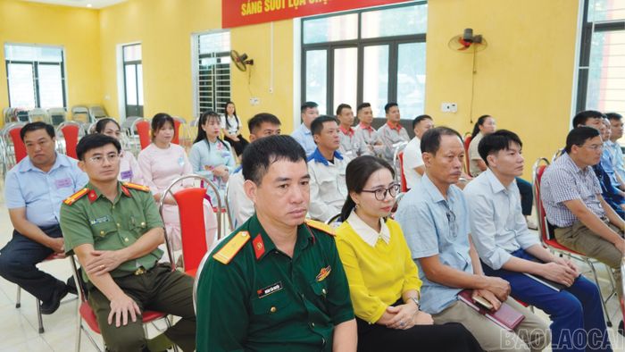 Các thành viên tham gia cuộc diễn tập.
