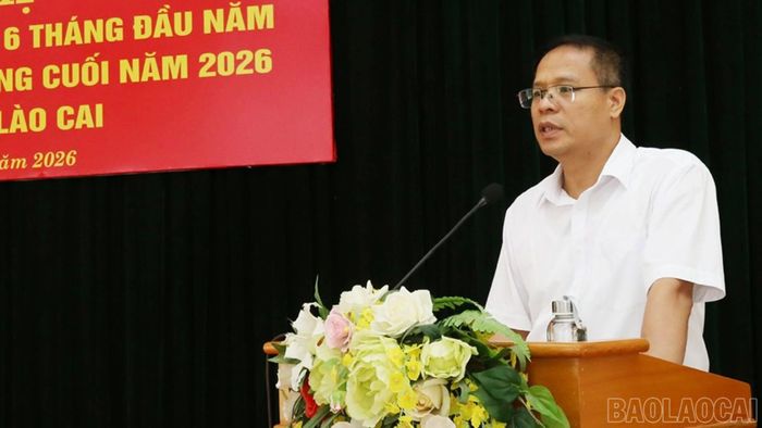 Đại biểu phát biểu, trao đổi về các nội dung trọng tâm của hội nghị.
