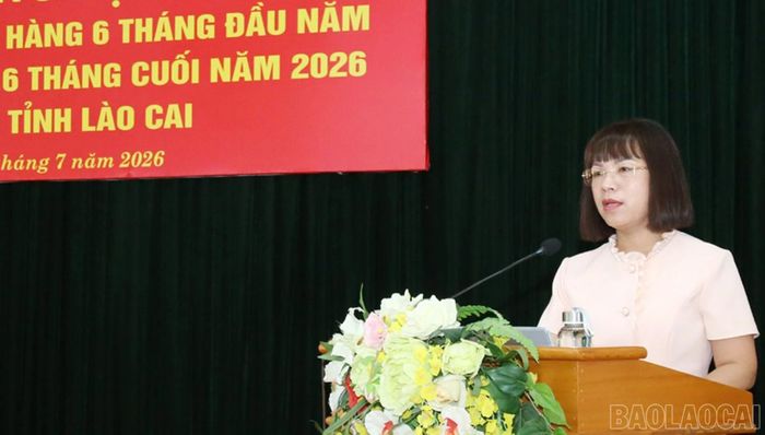 Đồng chí Trương Thu Hòa - Giám đốc NHNN Khu vực 4 phát biểu kết luận hội nghị.