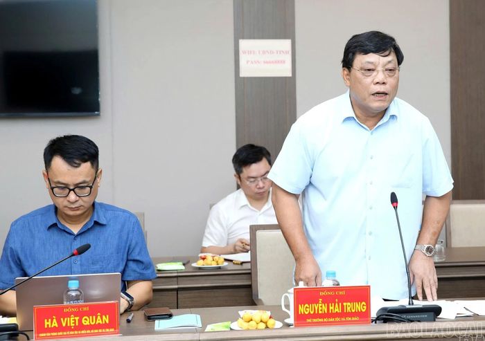 Thứ trưởng Bộ Dân tộc và Tôn giáo Nguyễn Hải Trung kết luận buổi làm việc.
