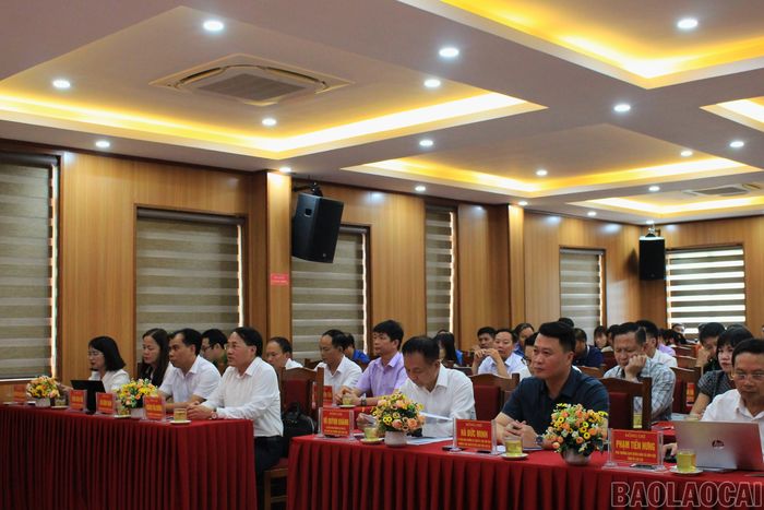 Quang cảnh hội nghị.