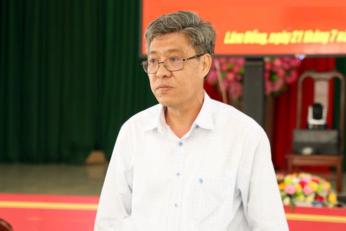 Đồng chí Nguyễn Minh, Tỉnh ủy viên, Phó Chủ tịch UBND tỉnh đề nghị bảo đảm chất lượng công trình và an toàn lao động cho các lực lượng trong quá trình thi công