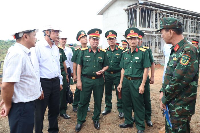 Đoàn công tác của UBND tỉnh Lâm Đồng và Quân khu 7 kiểm tra thực tế công trình