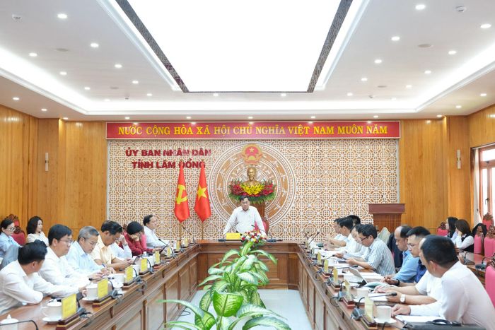 Quang cảnh hội nghị