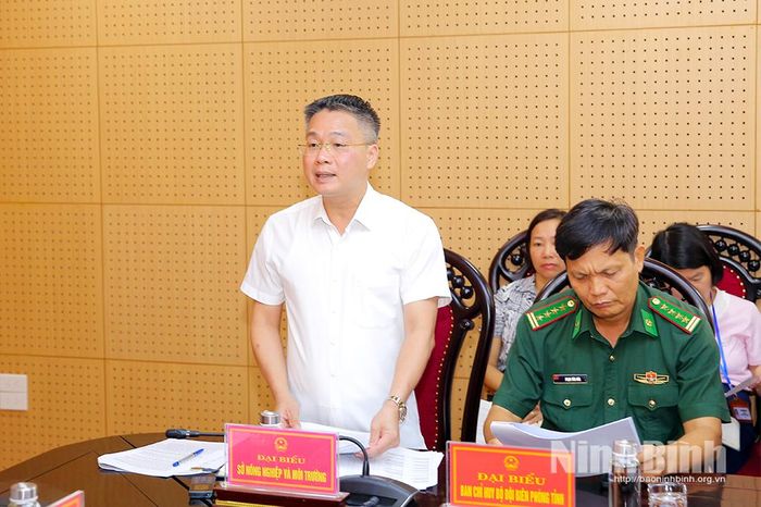 Lãnh đạo Sở Nông nghiệp và Môi trường phát biểu tại hội nghị.