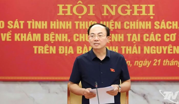 Đồng chí Nguyễn Đăng Bình phát biểu kết luận Hội nghị.
