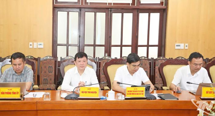 Các đại biểu dự Hội nghị.