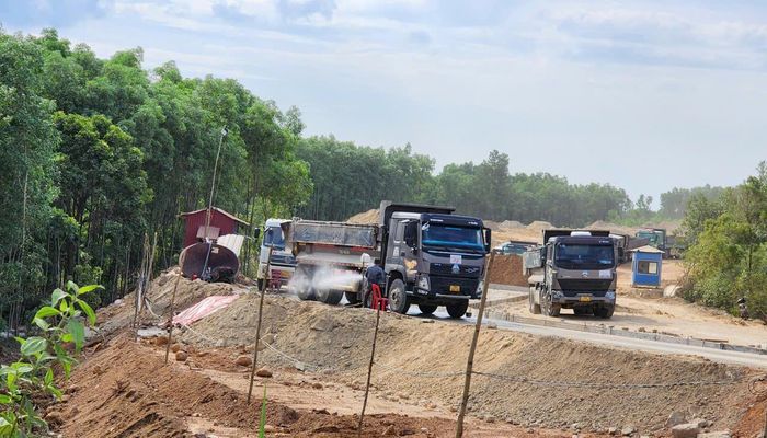 Tỉnh Quảng Ngãi sẽ đề ra nhiều cơ chế mới nhằm tháo gỡ vướng mắc để đảm bảo nguồn khoáng sản phục vụ các công trình dự án trọng điểm.