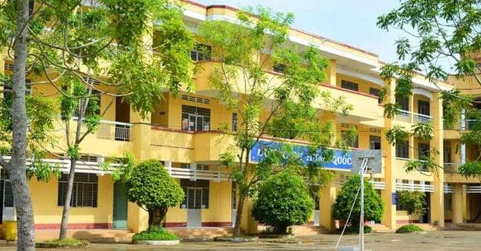 Thủ tướng yêu cầu tinh gọn hệ thống trường công, giảm tối thiểu 30% đầu mối (Ảnh minh họa).