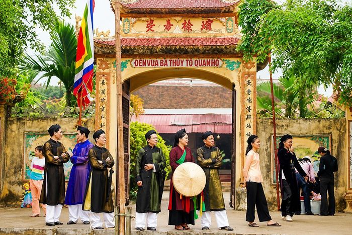 Đền Vua Bà thủy tổ Quan họ - (facebook Về miền Quan họ Làng Diềm)