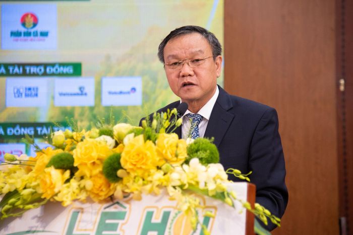 Phó Chủ tịch UBND tỉnh Đắk Lắk Đào Mỹ - Trưởng Ban tổ chức Lễ hội Sầu riêng Đắk Lắk năm 2026 phát biểu khai mạc họp báo.