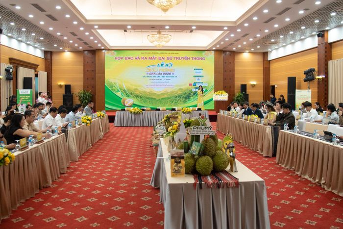Toàn cảnh họp báo Lễ hội Sầu riêng tỉnh Đắk Lắk năm 2026, tổ chức chiều 20/7