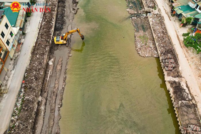 Trọng tâm của dự án là xử lý các điểm nghẽn trên tuyến hạ lưu sông Kim Ngưu, góp phần cải thiện khả năng dẫn dòng và giảm áp lực cho hệ thống thoát nước khi xảy ra mưa lớn