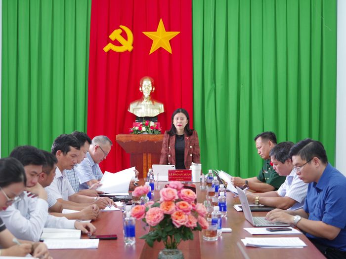 Toàn cảnh buổi làm việc của Đoàn khảo sát với UBND phường Tân An