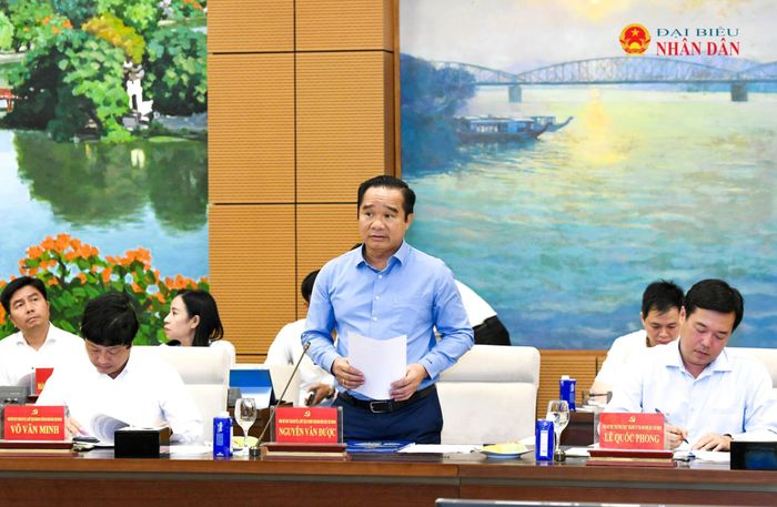 Chủ tịch UBND TP Hồ Chí Minh Nguyễn Văn Được báo cáo tại Hội nghị
