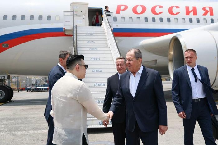 Ngoại trưởng Nga Sergey Lavrov tới Manila, Philippines, ngày 21/7. Ảnh: Facebook Bộ Ngoại giao Nga