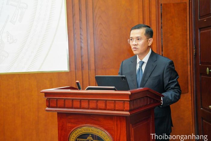 Phó Vụ trưởng Vụ Tổ chức cán bộ Phan Mạnh Cường phát biểu nhận nhiệm vụ