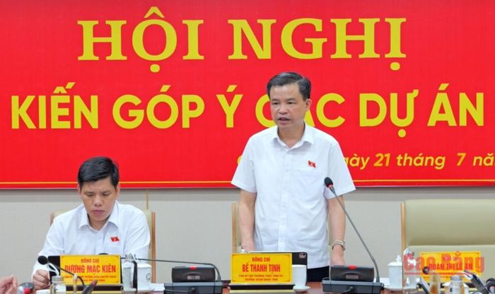 Đồng chí Bế Thanh Tịnh, Phó Bí thư Thường trực Tỉnh ủy, Trưởng Đoàn ĐBQH tỉnh kết luận hội nghị.