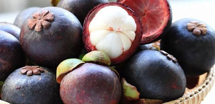 Vỏ măng cụt rất khó vệ sinh. Ảnh minh họa.