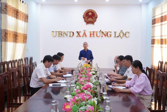 Đồng chí Hồ Đắc Lộc, Phó Bí thư Thường trực Đảng ủy, Trưởng đoàn kiểm tra phát biểu tại Hội nghị