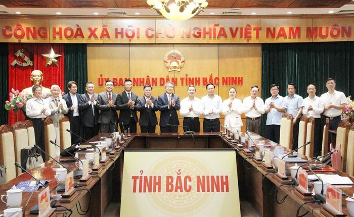 UBND tỉnh Bắc Ninh làm việc với các doanh nghiệp Đài Loan đến khảo sát môi trường đầu tư. Ảnh Ngọc Thúy.