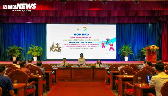 Quang cảnh buổi họp báo công bố thông tin liên quan đến sự kiện Liên hoan Quốc tế Võ cổ truyền Việt Nam lần thứ IX - Gia Lai 2026.
