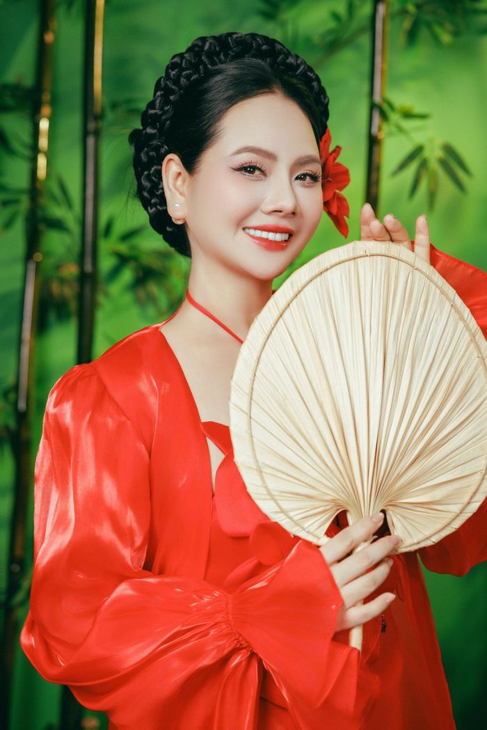 Lương Nguyệt Anh xuất hiện với diện mạo mới sau hơn một năm dành thời gian chăm sóc cặp song sinh.