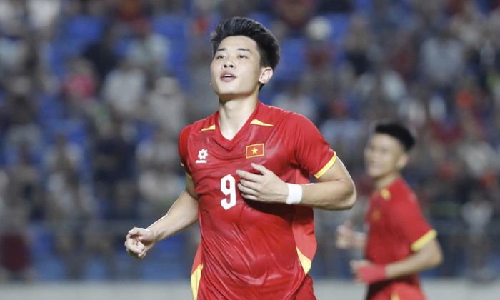 Đình Bắc không bị cấm thi đấu ở ASEAN Cup 2026. (Ảnh: Như Đạt)
