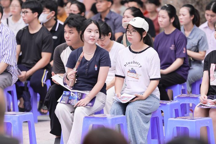 Hoạt động giáo dục tăng cường nhằm củng cố, mở rộng kiến thức, kỹ năng... cho người học. Ảnh: SS